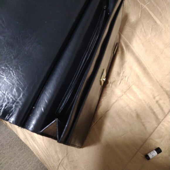 Men or Women's Leather Brief Case by Italian designer Salvi - Picture 12 of 13